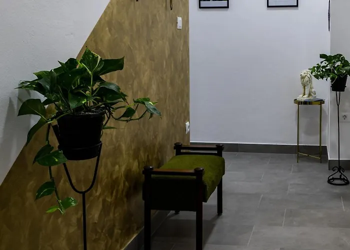 Santina Apartment *