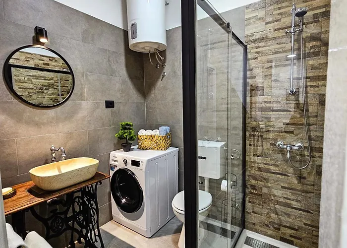 Santina Apartment